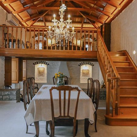 Mansion Eugenie Villa Hydra  Exteriör bild